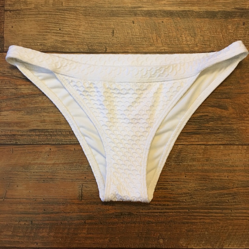 White swim suite bottoms